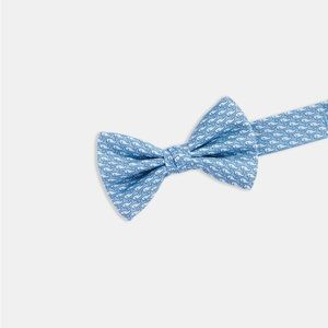 SOLD - Vineyard Vines adjustable bow tie - blue whale